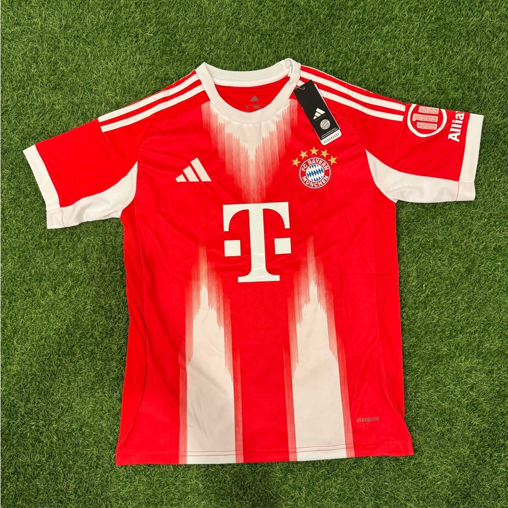 Men’s Luis Diaz #14 Bayern Munich Jersey 25-26